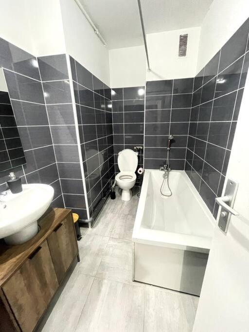 Apartamento Le Havre De Paix Montpellierain - Terrasse Et Parking Prive Exterior foto